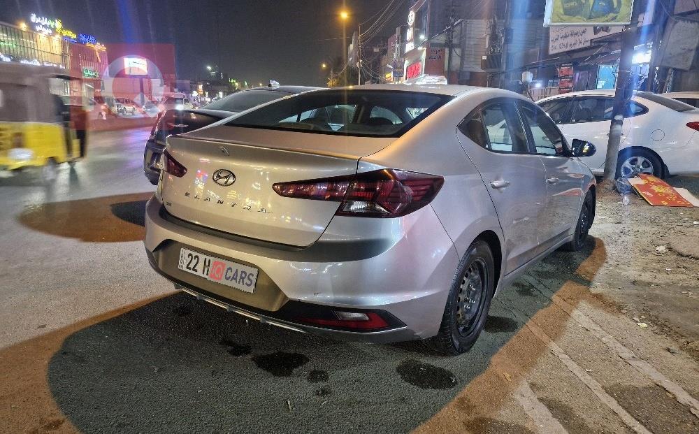 هيونداي النترا